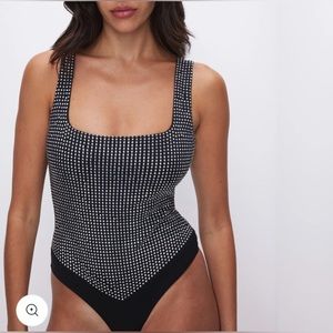 Good American , size M, new , never worn, no tag